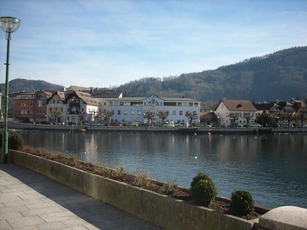 Garconniere Im Ehemaligen Hotel Austria Gmunden Exteriér fotografie